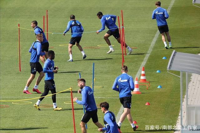 中国男篮余嘉豪亚运会表现概述